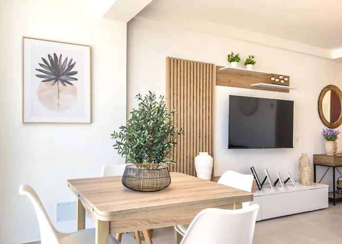 Hanami Avenida De España Mountain View 5h Apartamento Estepona