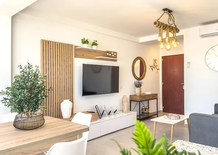 Hanami Avenida De Espana Mountain View 5h Estepona