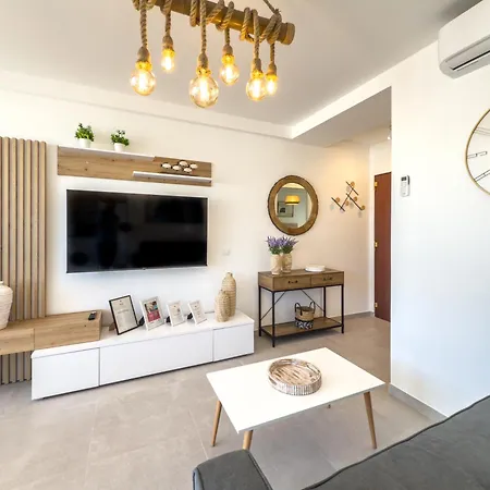 Hanami Avenida De Espana Mountain View 5h Estepona